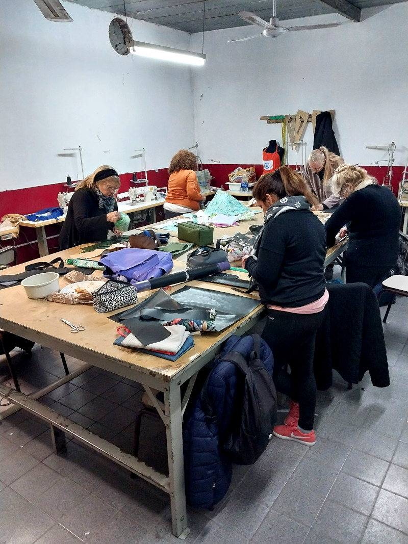 Confección de bolsos y mochilas